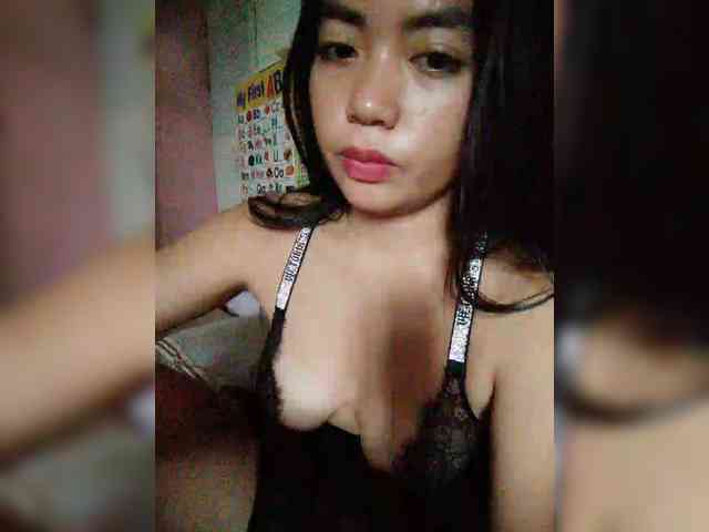 hornylittleprincess69 webcam