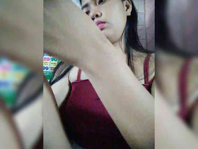 hornylittleprincess69 webcam