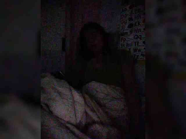 hornylittleprincess69 webcam