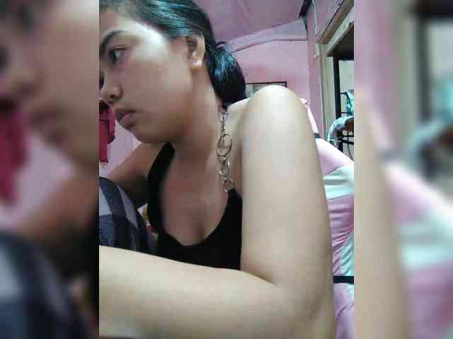 hornylittleprincess69 webcam