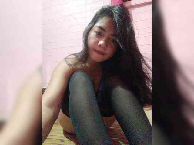 hornylittleprincess69 webcam