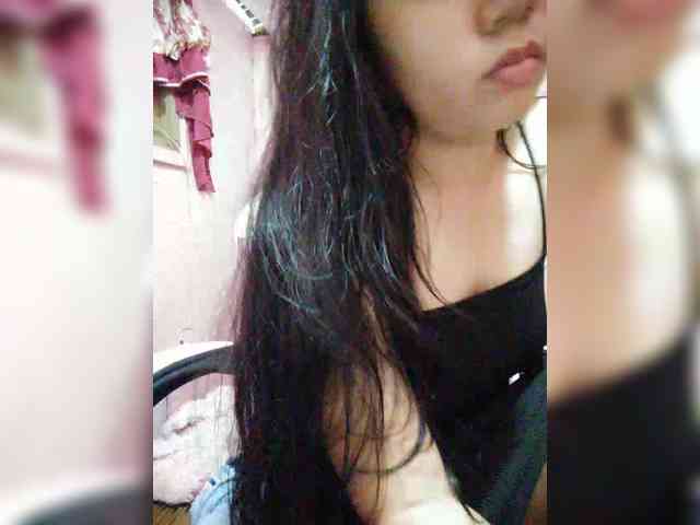 hornylittleprincess69 webcam