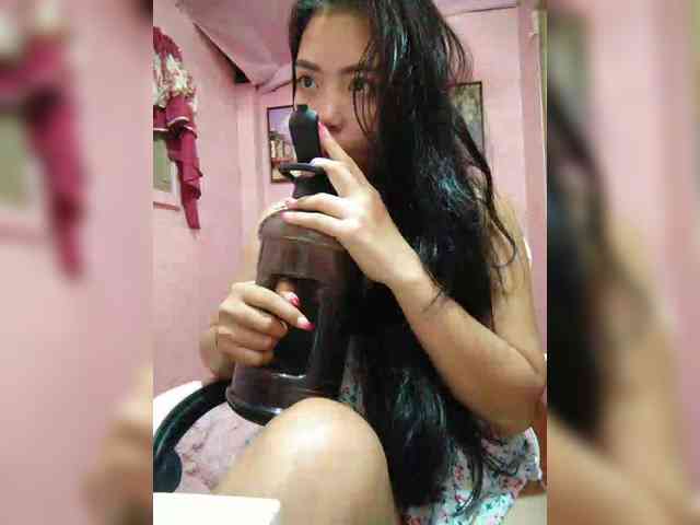 hornylittleprincess69 webcam