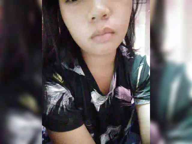 hornylittleprincess69 webcam