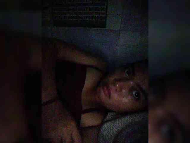 hornylittleprincess69 webcam