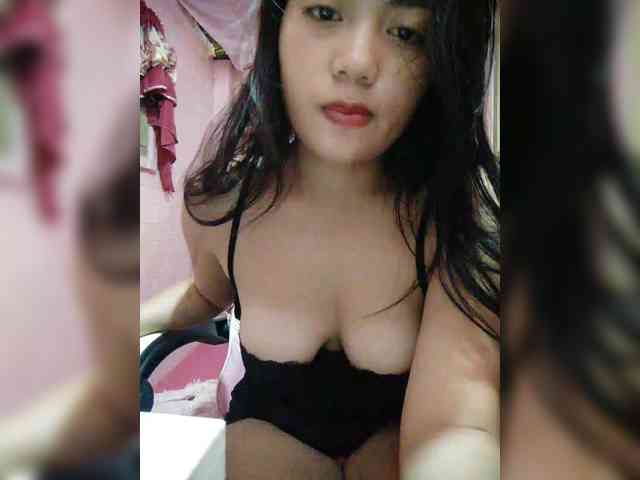hornylittleprincess69 webcam
