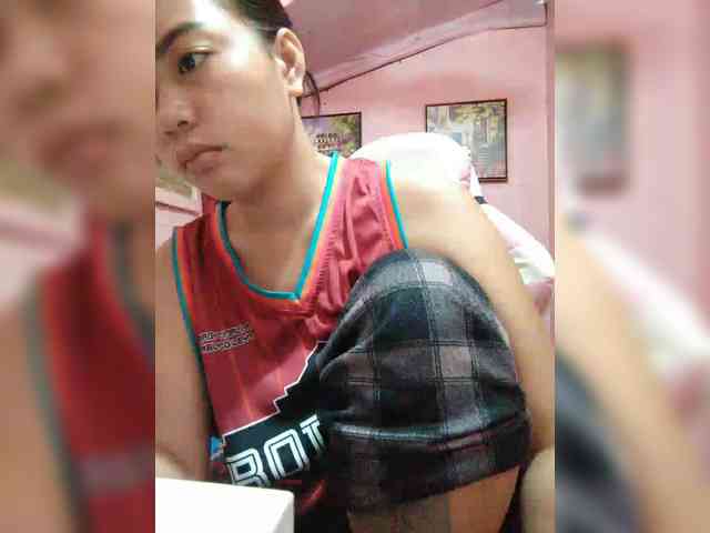 hornylittleprincess69 webcam