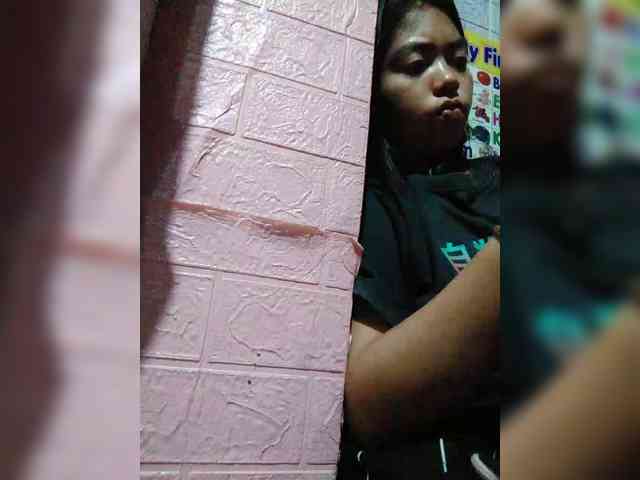 hornylittleprincess69 webcam