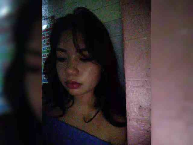 hornylittleprincess69 webcam