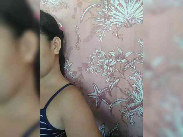 hornylittleprincess69 webcam