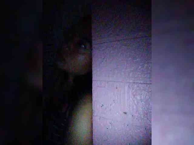 hornylittleprincess69 webcam