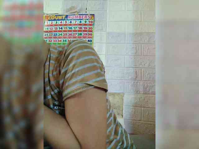 hornylittleprincess69