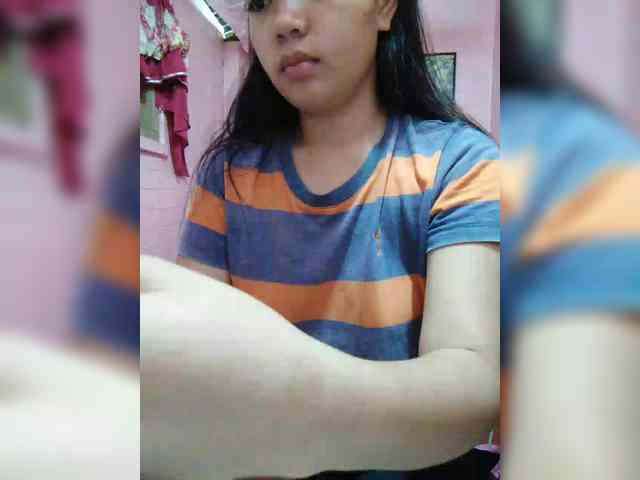 hornylittleprincess69 webcam