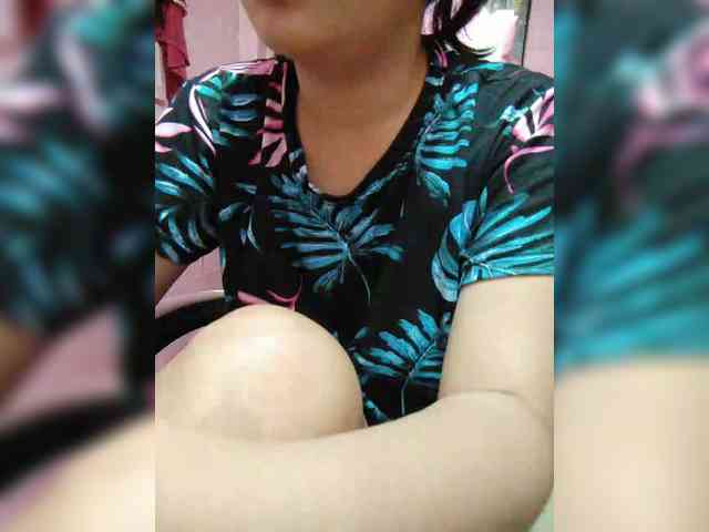 hornylittleprincess69 webcam