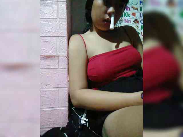 hornylittleprincess69 webcam