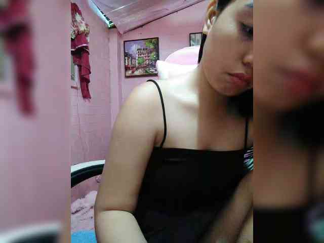 hornylittleprincess69 webcam