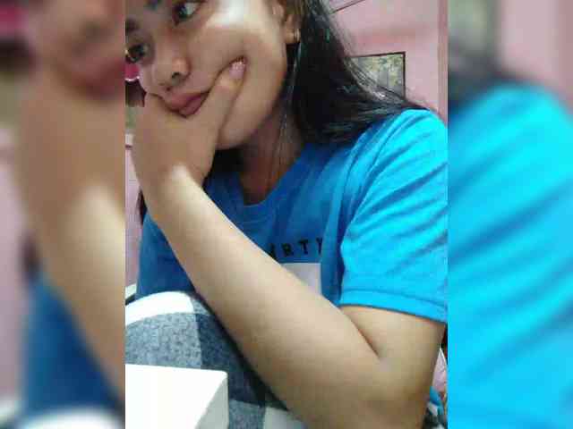 hornylittleprincess69 webcam