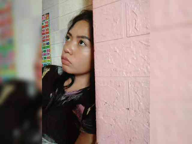 hornylittleprincess69 webcam