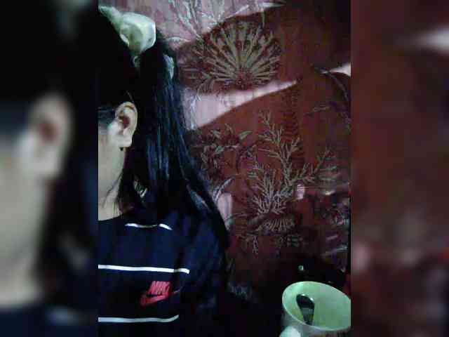 hornylittleprincess69 webcam