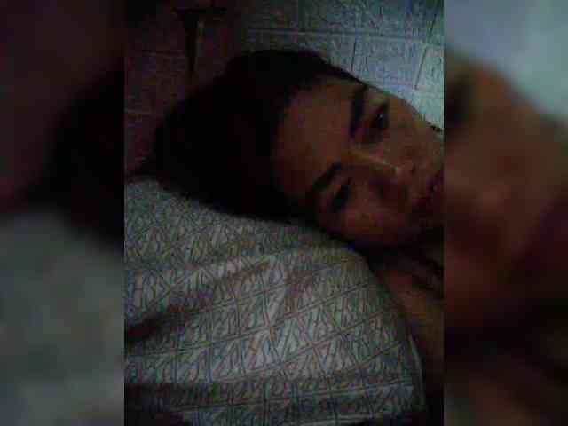 hornylittleprincess69 webcam