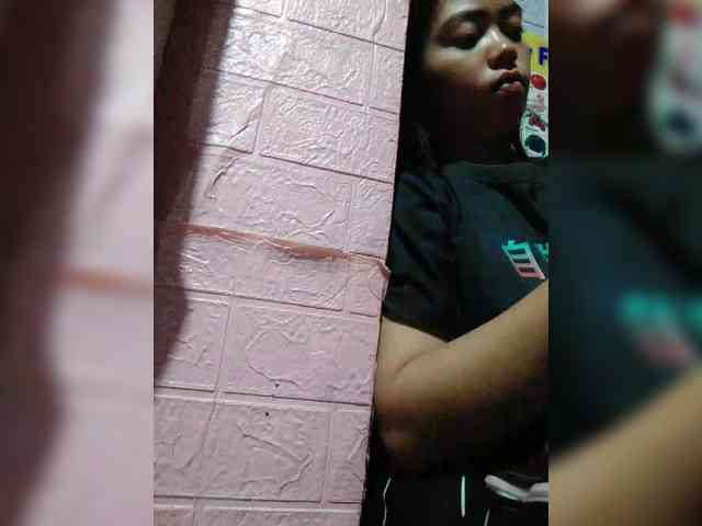 hornylittleprincess69 webcam