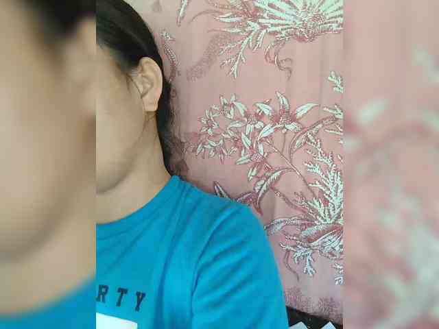 hornylittleprincess69 webcam