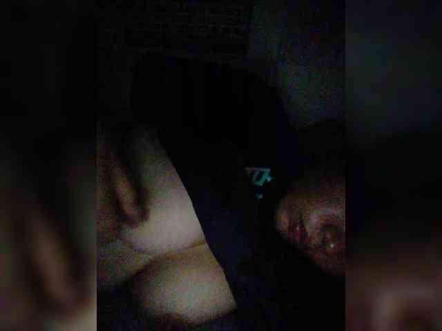 hornylittleprincess69 webcam