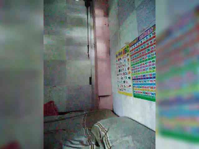 hornylittleprincess69 webcam