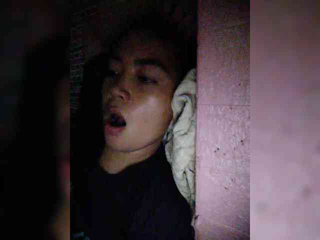 hornylittleprincess69 webcam