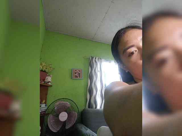 hornylittleprincess69 webcam