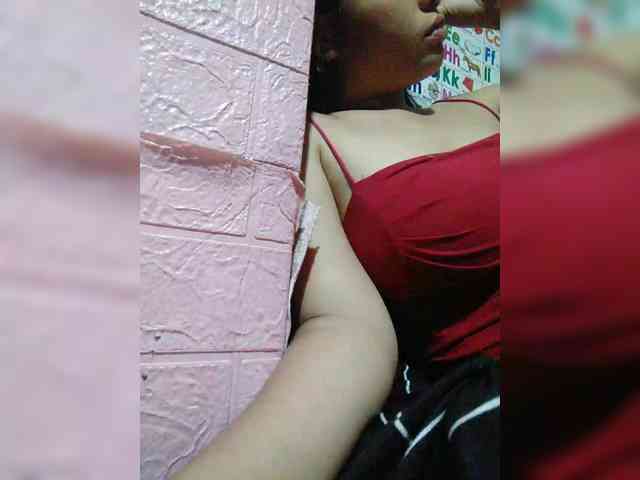 hornylittleprincess69 webcam