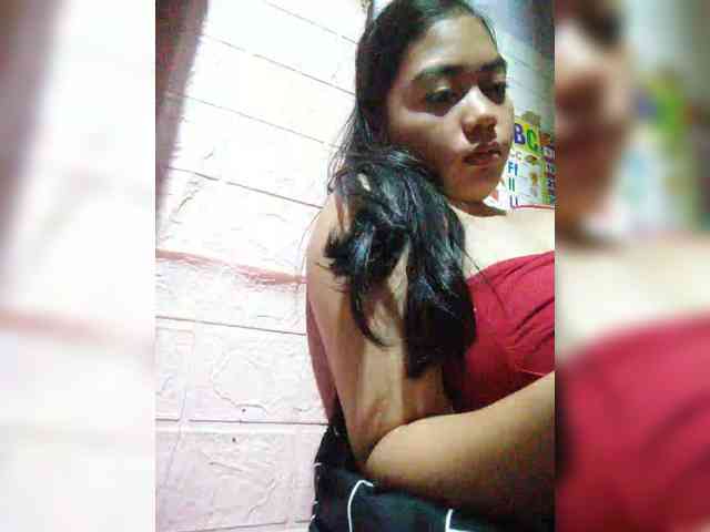 hornylittleprincess69 webcam