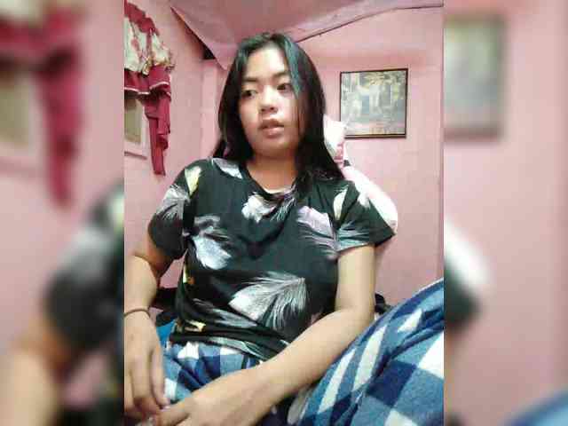 hornylittleprincess69 webcam