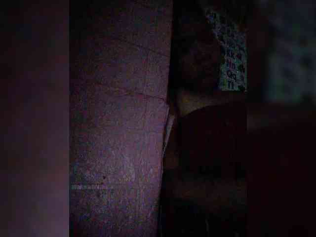 hornylittleprincess69 webcam