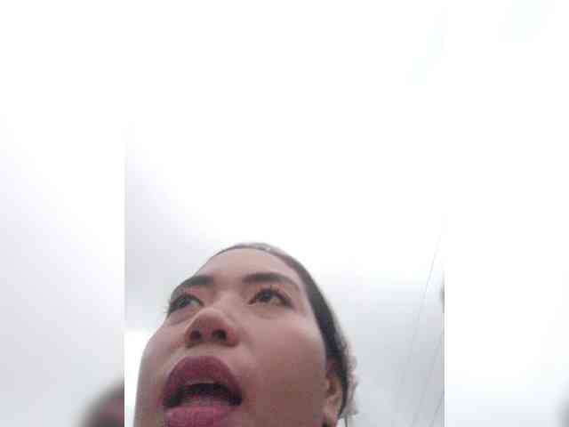 hornylittleprincess69 webcam