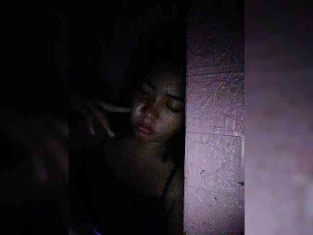 hornylittleprincess69 webcam