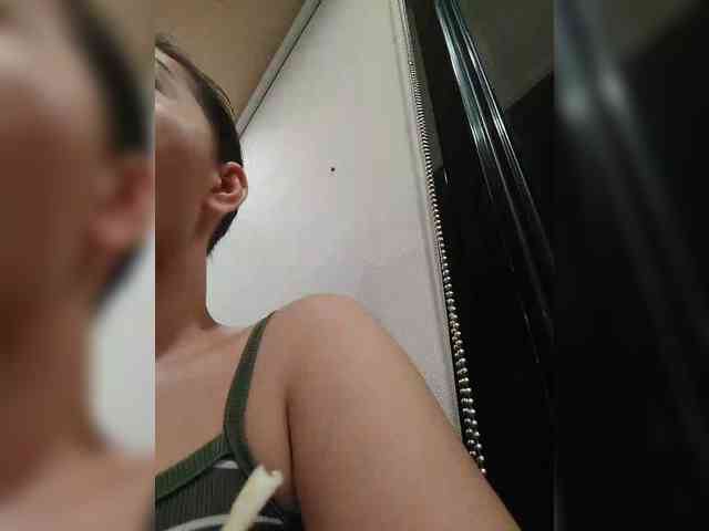 hornylittleprincess69 webcam