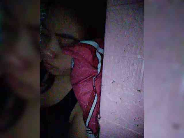 hornylittleprincess69 webcam