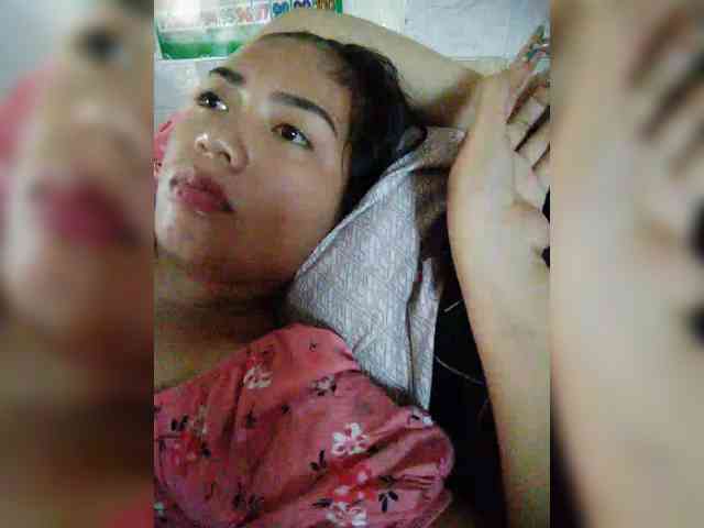 hornylittleprincess69 webcam