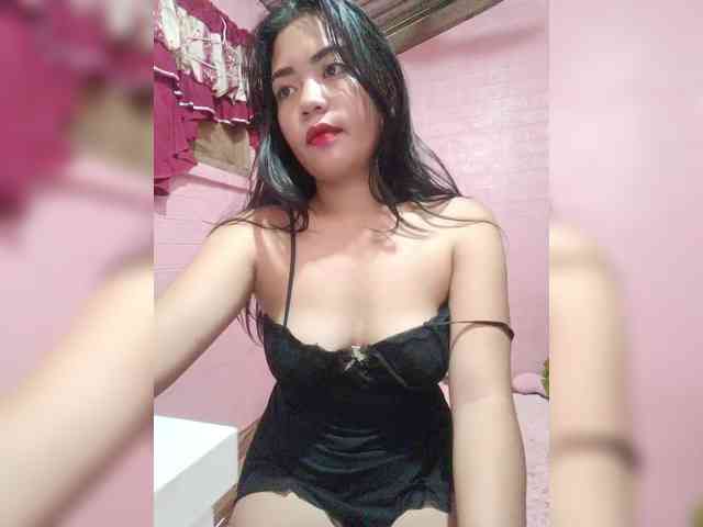 live nude webcam XXhornywetprincess99XX