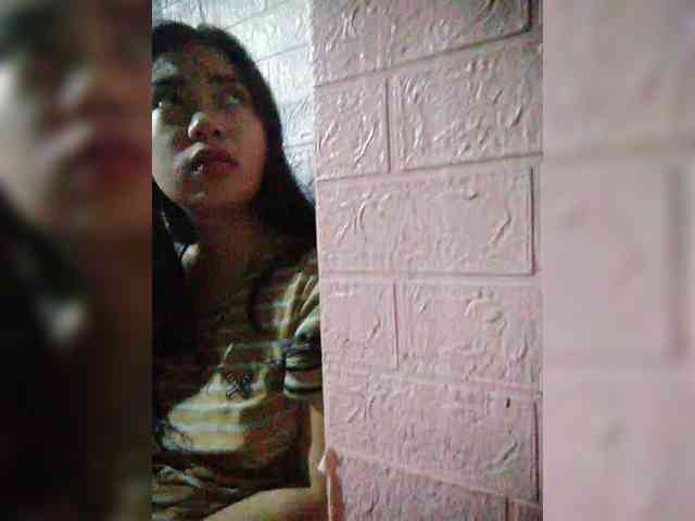 hornylittleprincess69 webcam