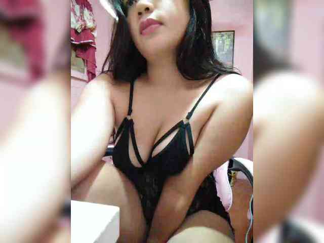 hornylittleprincess69 webcam