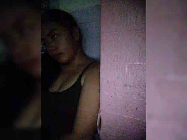 hornylittleprincess69 webcam