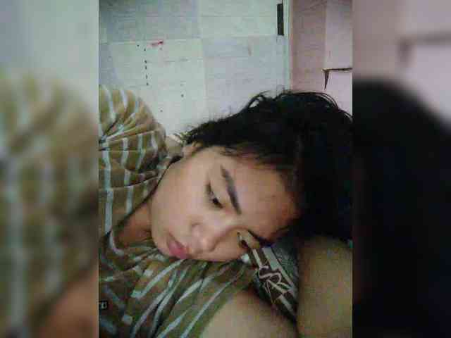 hornylittleprincess69 webcam