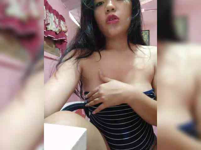 hornylittleprincess69 webcam