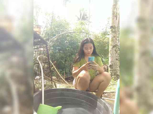 hornylittleprincess69 webcam