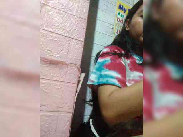 hornylittleprincess69 webcam