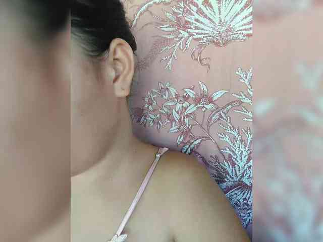 hornylittleprincess69 webcam