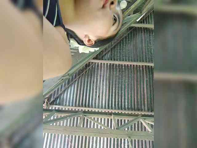 hornylittleprincess69 webcam