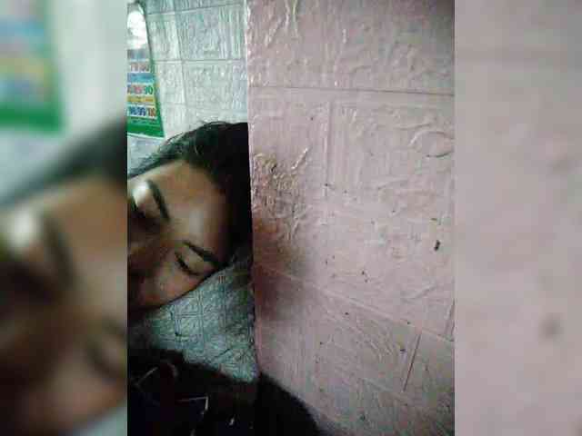 hornylittleprincess69 webcam